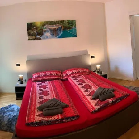 Meli Maisonette