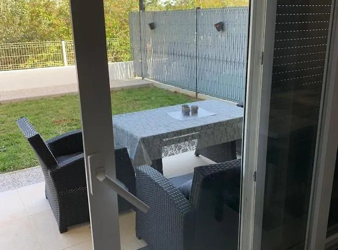 Apartment Meli Maisonette