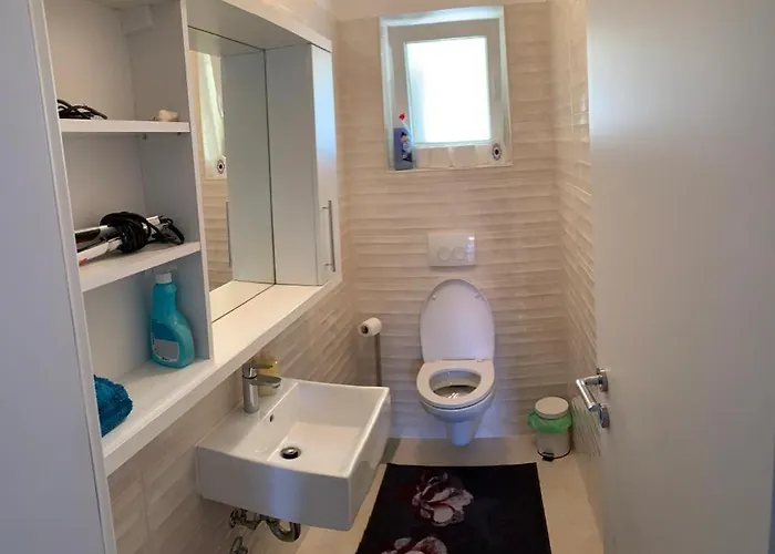 Meli Maisonette