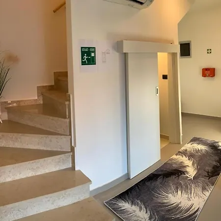 아파트 Meli Maisonette